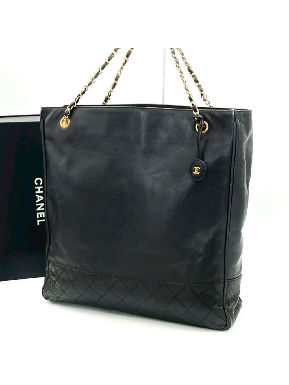 Chanel Lambskin Quilted Chain Tote Black - Picture 10 of 10